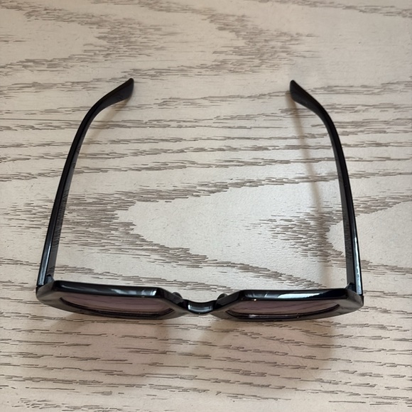 Kika Vargas for Target Hexagonal Black Sunglasses - Picture 4 of 6